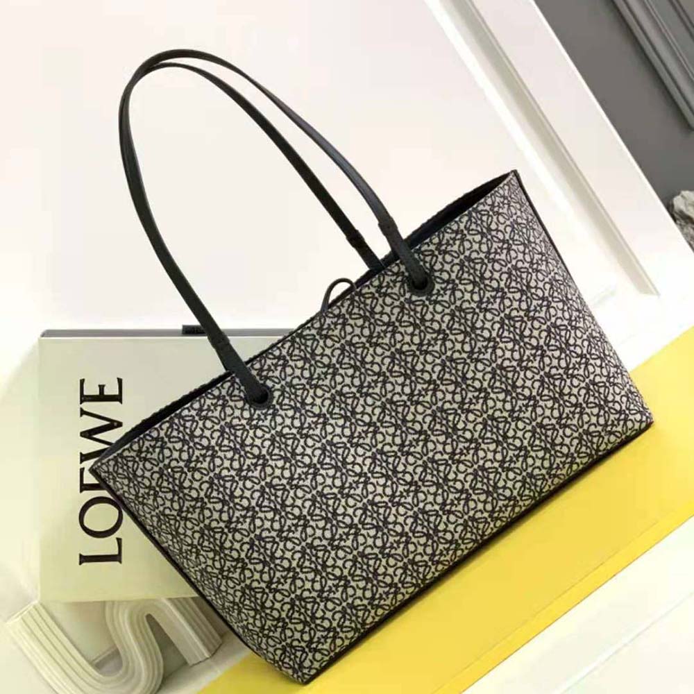 TÚI Loewe East West Tote Bag in Anagram Jacquard and Calfskin-Black