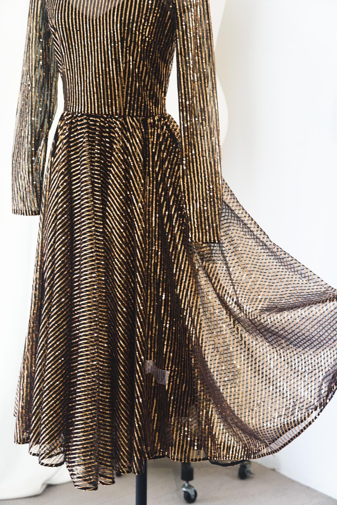 VÁY DOLCE & GABBANA ROUND NECK SEQUIN PARTY LONG DRESS High Classy