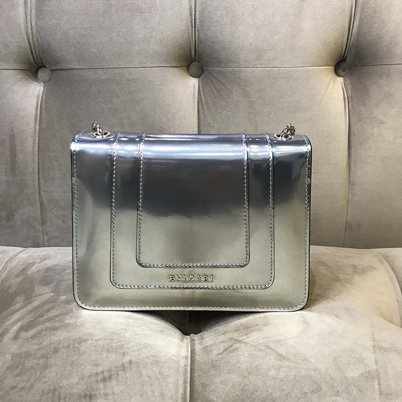 TÚI Bvlgari Serpenti Forever Medium Flap Cover Bag Metallic Calfskin-Silver