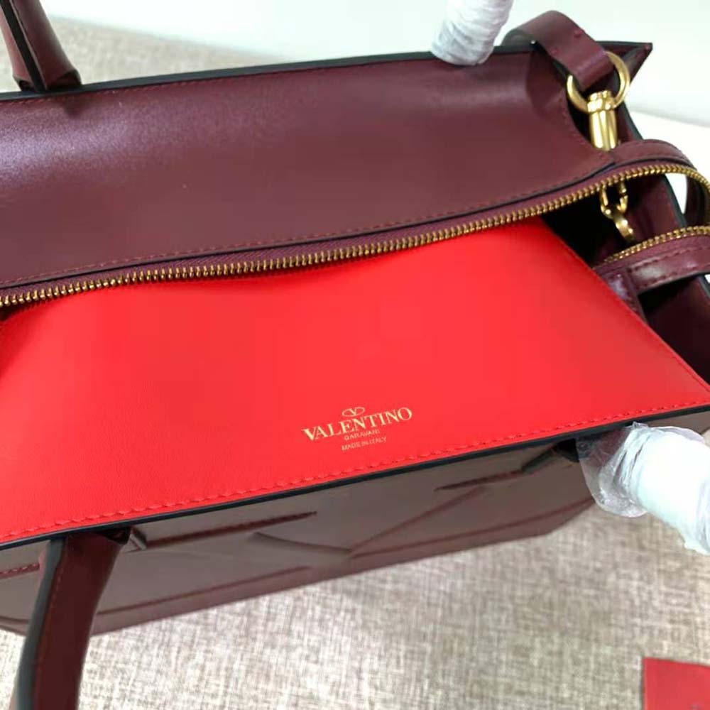 TÚI Valentino Vlogo Walk Calfskin Tote Bag-Maroon