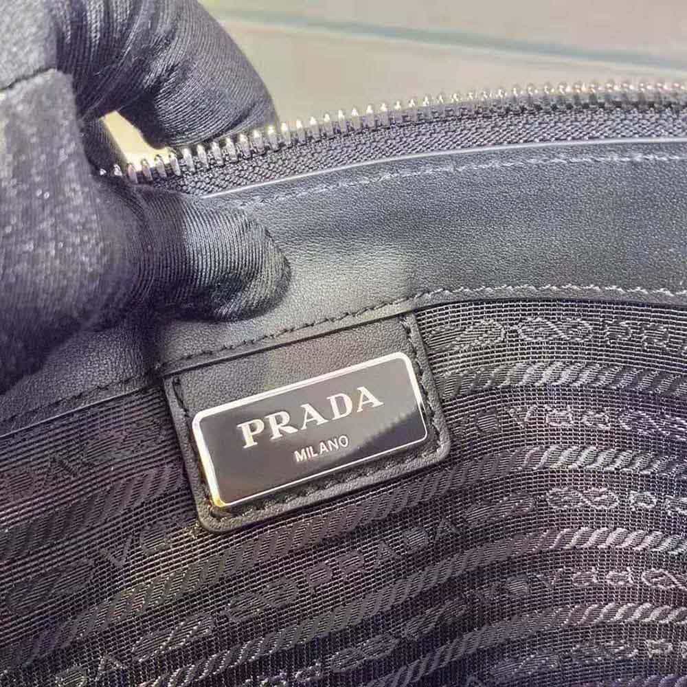 TÚI Prada Men Brushed Leather Pouch-Black
