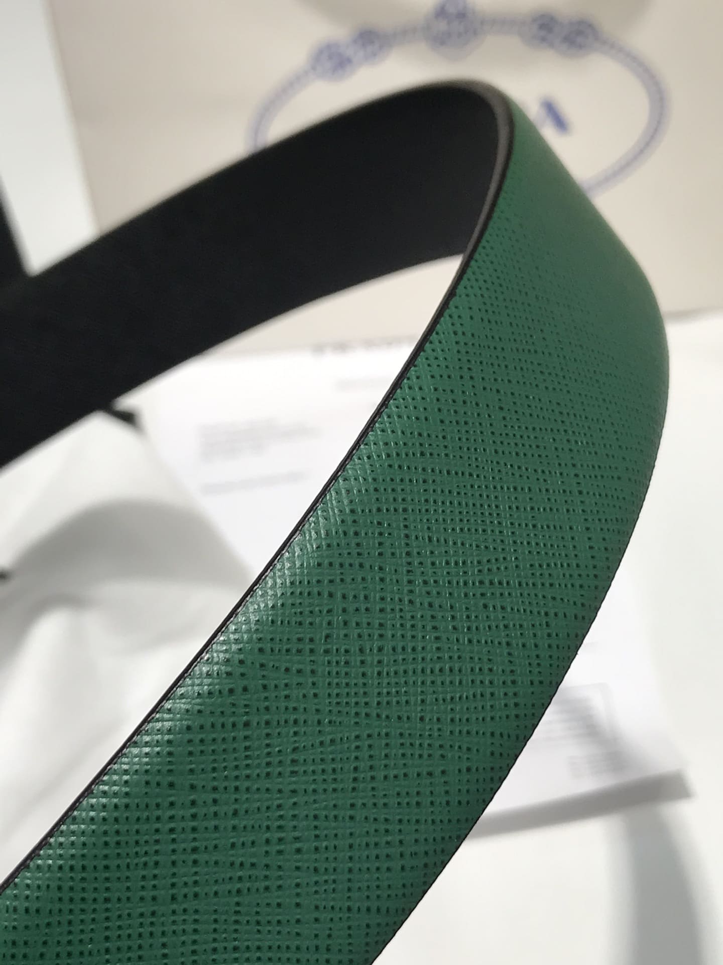 DÂY LƯNG PRADA GREEN SAFFIANO LEATHER Khóa bạc