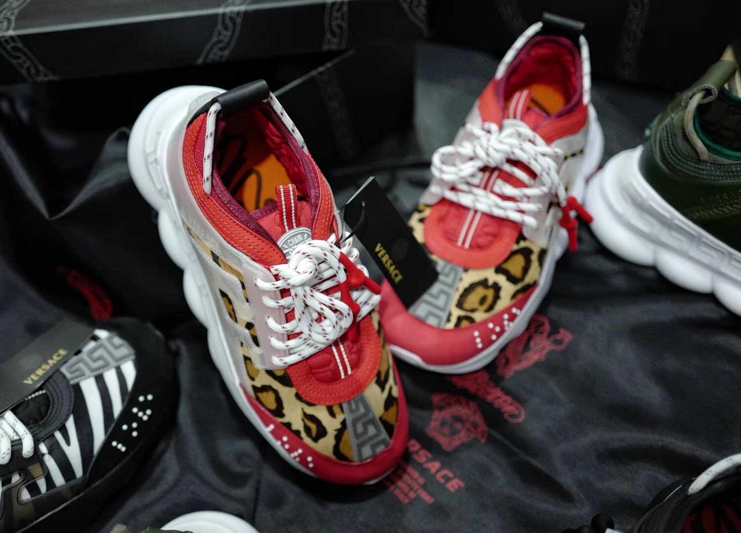 GIÀY Versace Chain Reaction Sneakers