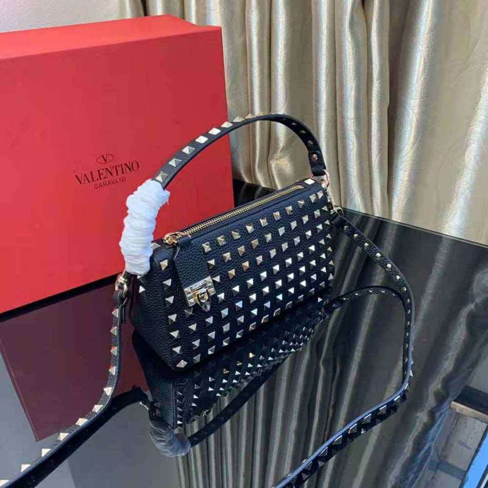 TÚI Valentino Rockstud Alcove Grainy Calfskin Handbag-White