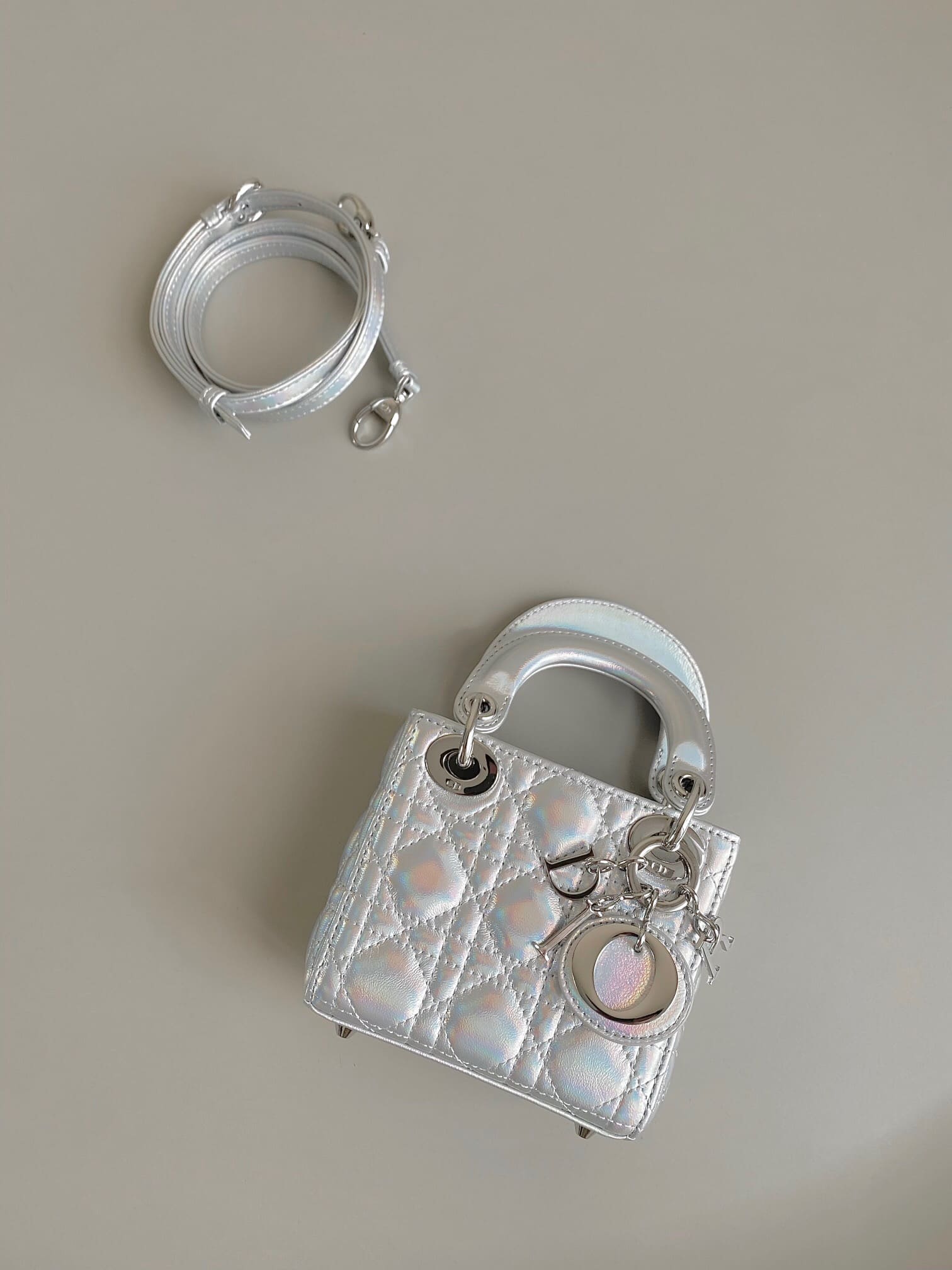 TÚI CHRISTIAN DIOR MINI LADY DIOR Cannage Calfskin Pearl ánh trai