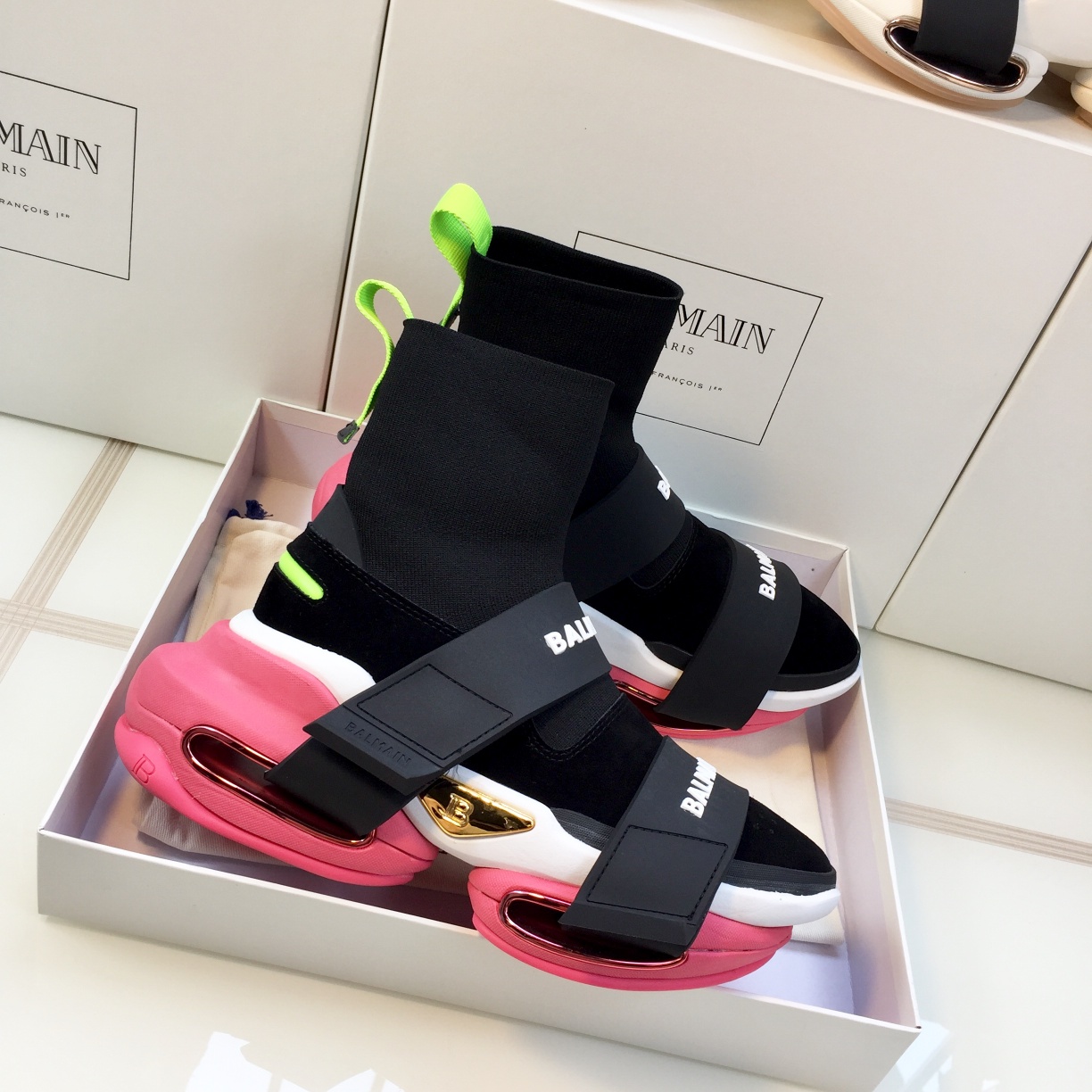 GIÀY BALMAIN BLACK PINK HIGH TOP SNEAKERS