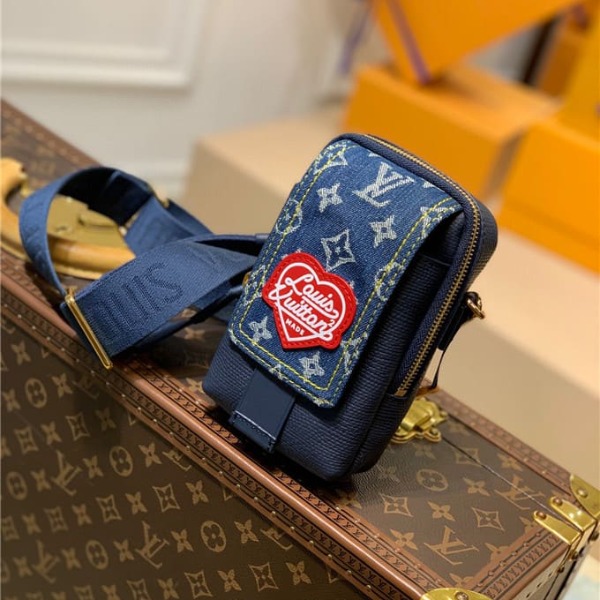 Túi LOUIS VUITTON flap double phone pouch bag unisex