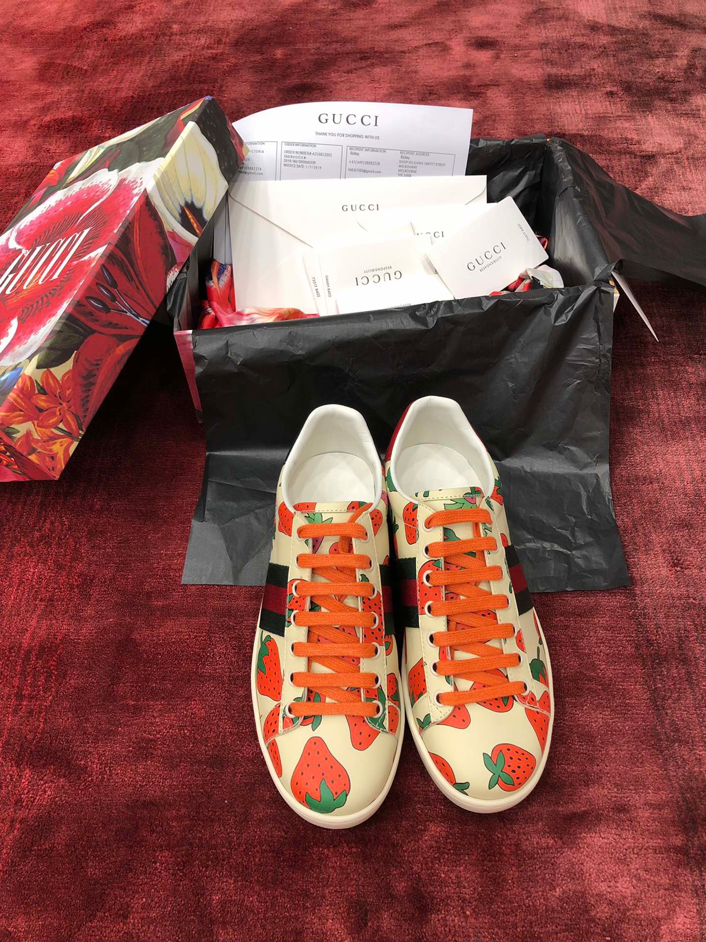 GIÀY GUCCI Leather Ace Sneakers Strawberry White