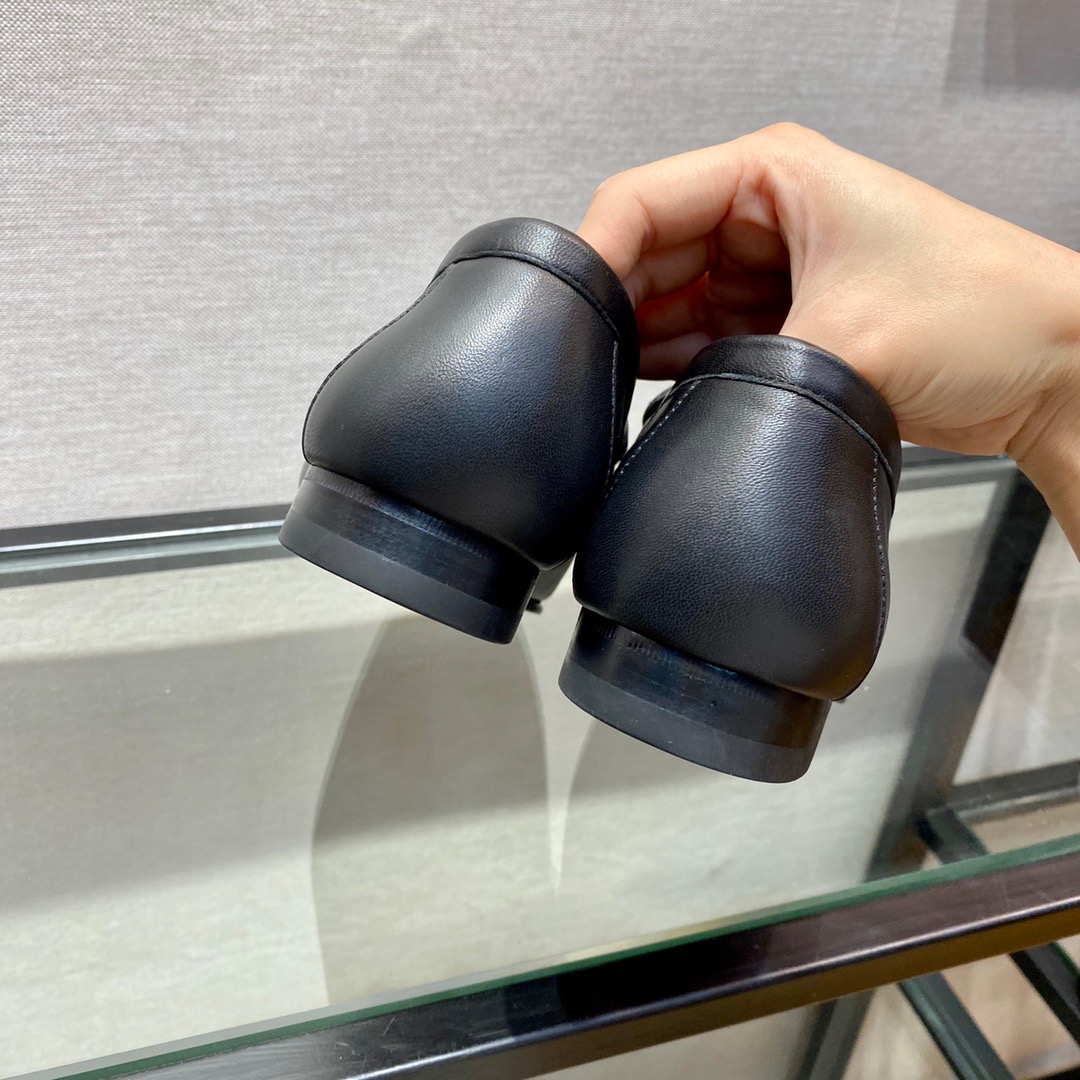 GIÀY HERMES KELLY LEATHER BLACK LOAFER SHOES