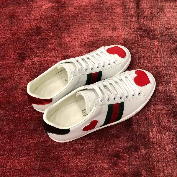 GIÀY GUCCI Leather Ace Sneakers Heart White