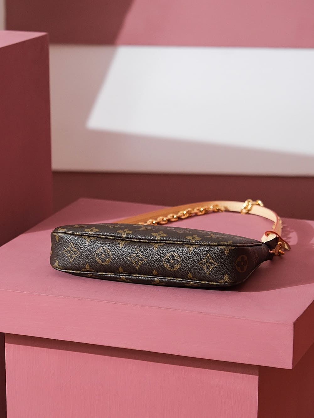TÚI LOUIS VUITTON POCHETTE ACCESSORIES MONOGRAM BEST QUALITY SẢN PHẨM TỐT NHẤT