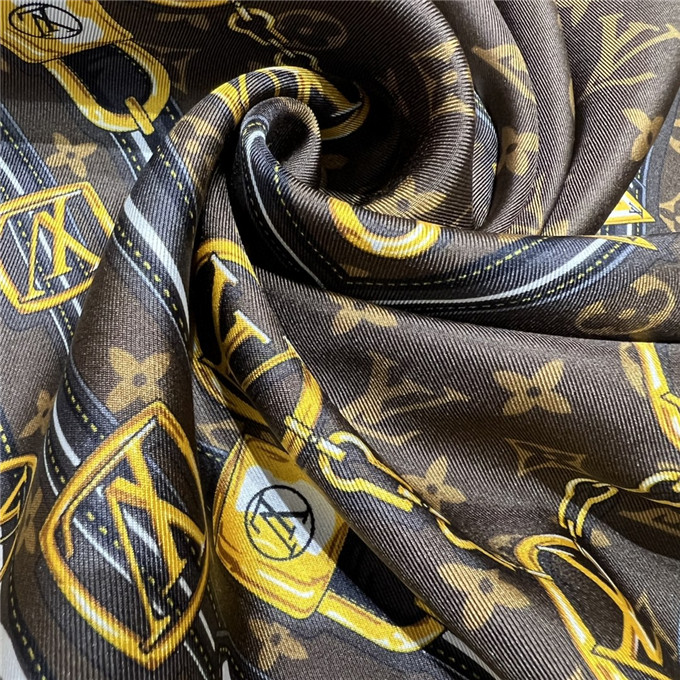 KHĂN Louis Vuitton Silk scarf