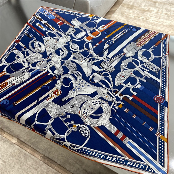KHĂN Hermes Silk scarf