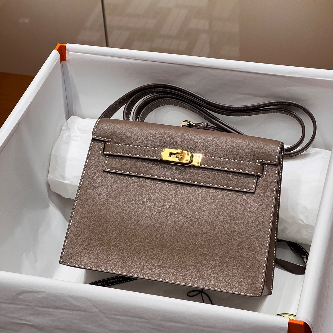 TÚI HERMES Kelly Danse Brown Handmade khâu tay 22CM(giá liên hệ)