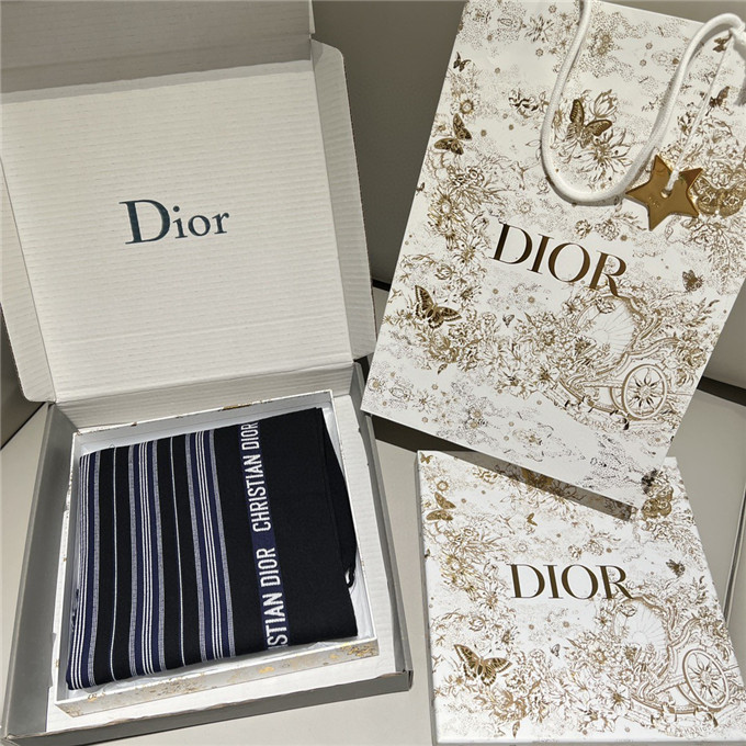 KHĂN Christian Dior Cashmere scarf