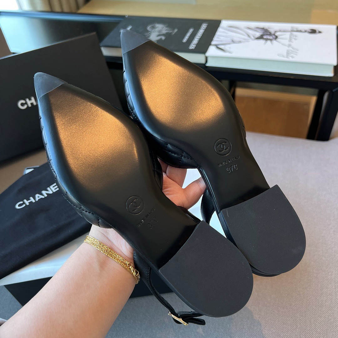 GIÀY CHANEL Camellia Flower Leather Sling Back