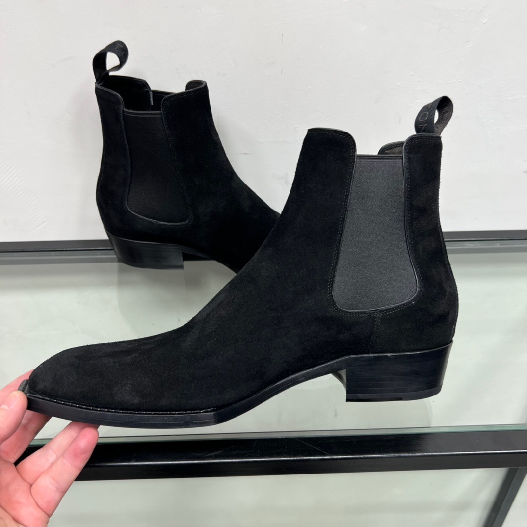 GIÀY LOUIS VUITTON BLACK SUEDE LEATHER BOOTS SHOES