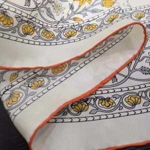 KHĂN Hermes Women La Maison Des Carres Pegase Dhermes AU Bloc Scarf-White