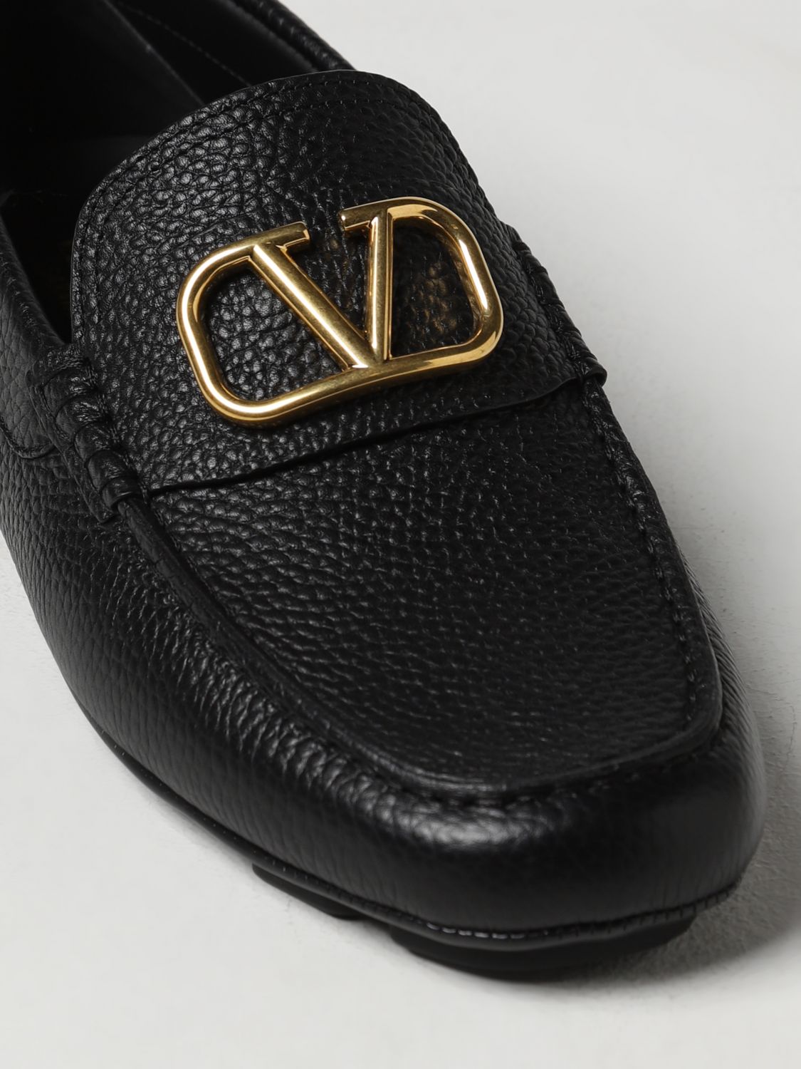 GIÀY VALENTINO GARAVANI Black loafers