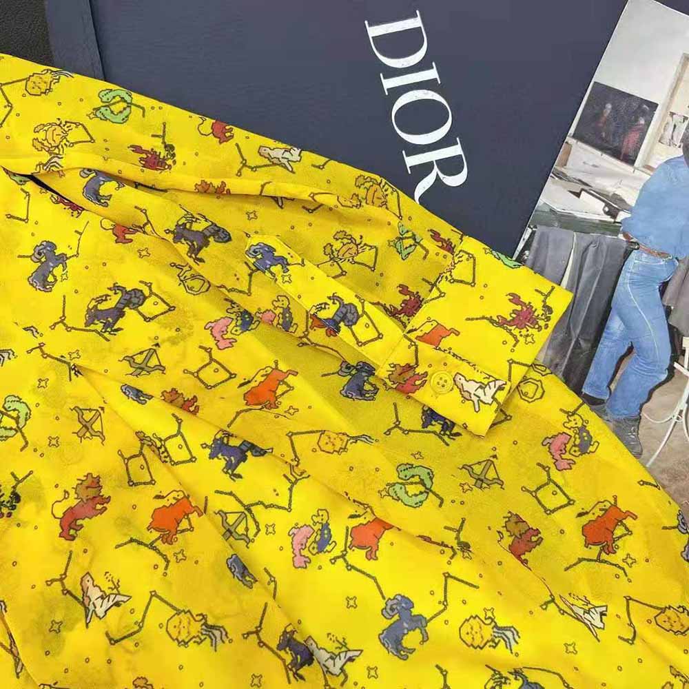 VÁY CHRISTIAN DIOR Mid-Length Shirt Dress Yellow Silk Chiffon with Multicolor Dior Pixel Zodiac Motif
