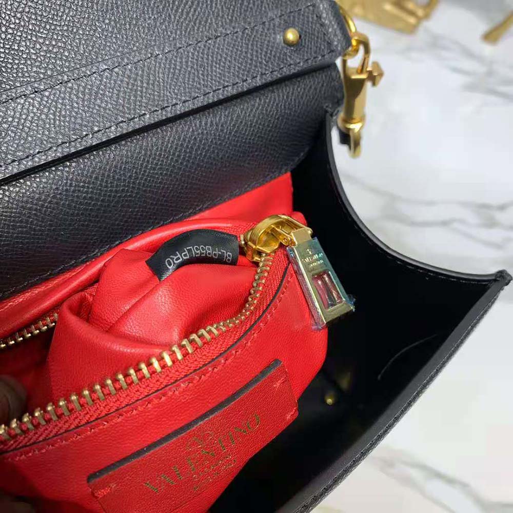 TÚI Valentino Vsling Grainy Calfskin Handbag-Black