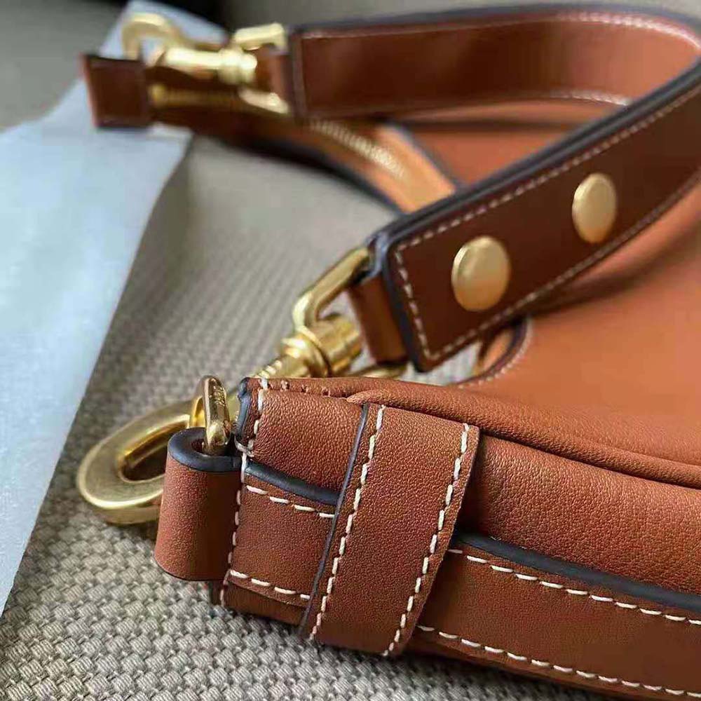 TÚI Celine Women Medium Strap Ava Bag in Smooth Calfskin-Brown