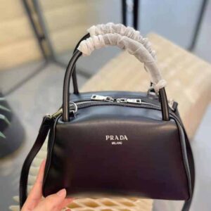 TÚI Prada Women Small Leather Handbag-Black