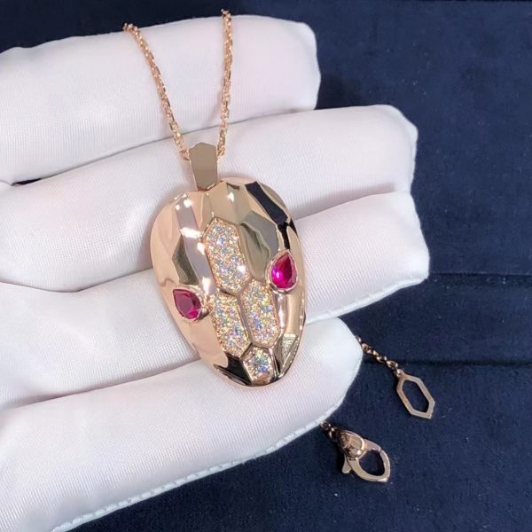Nhẫn BVLGARI Serpenti Viper Diamond vàng trắng 18K