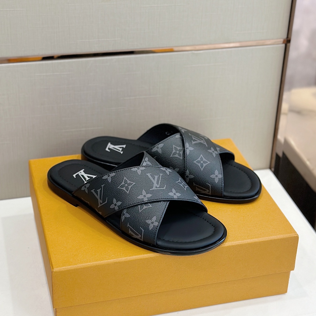 DÉP LOUIS VUITTON MONOGRAM SLIPPER
