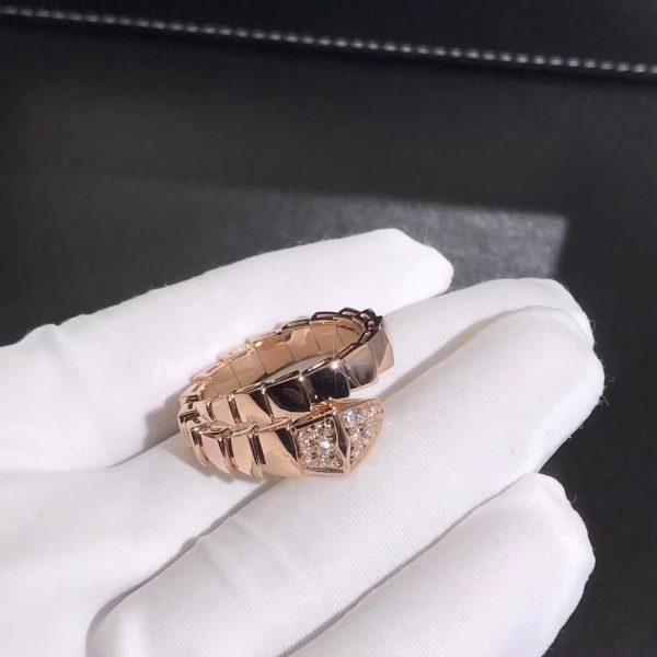 Nhẫn BVLGARI Serpenti Viper Pavé Diamonds kim cương vàng hồng 18K