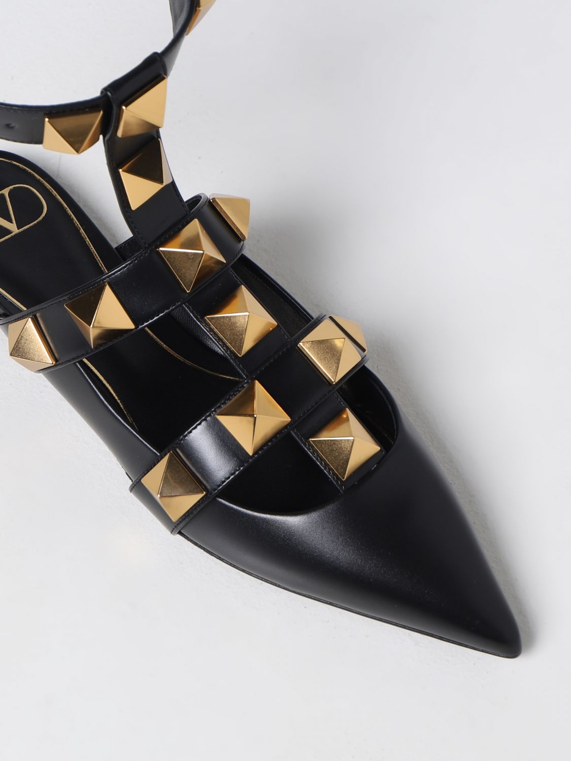 GIÀY VALENTINO GARAVANI Black ballet flats shoes