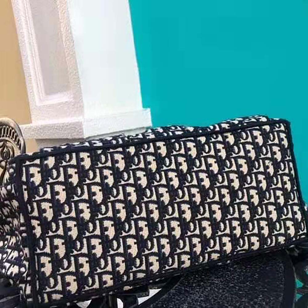 TÚI Dior Women Catherine Tote Bag Blue Dior Oblique Embroidery