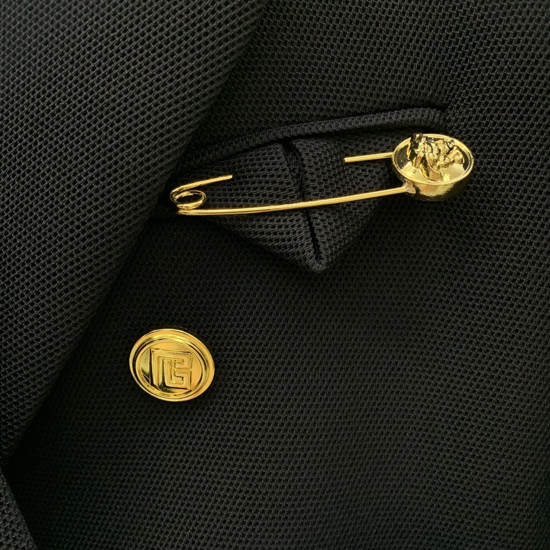 ÁO BALMAIN PIN BLACK Jacket Top AAA