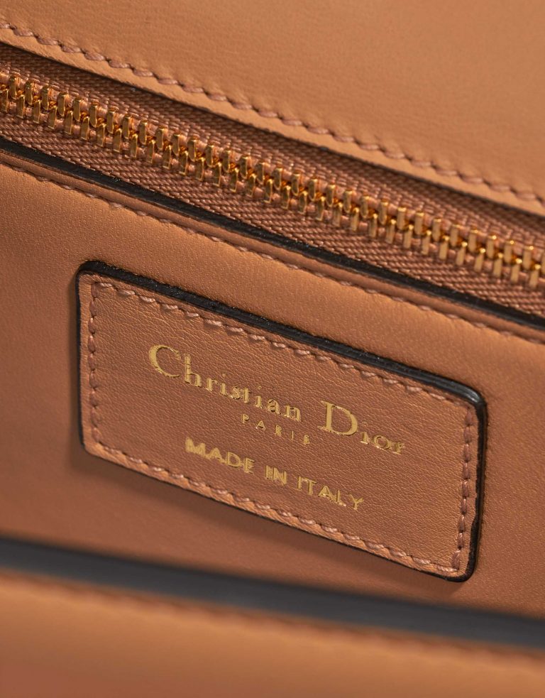 TÚI Dior 30 Montaigne Calf Beige