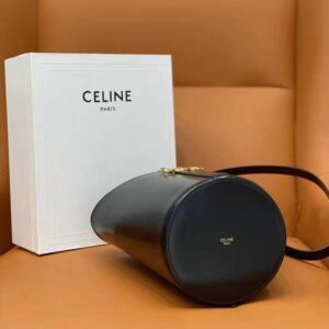 TÚI Celine Women Bucket Triomphe in Shiny Calfskin-Black