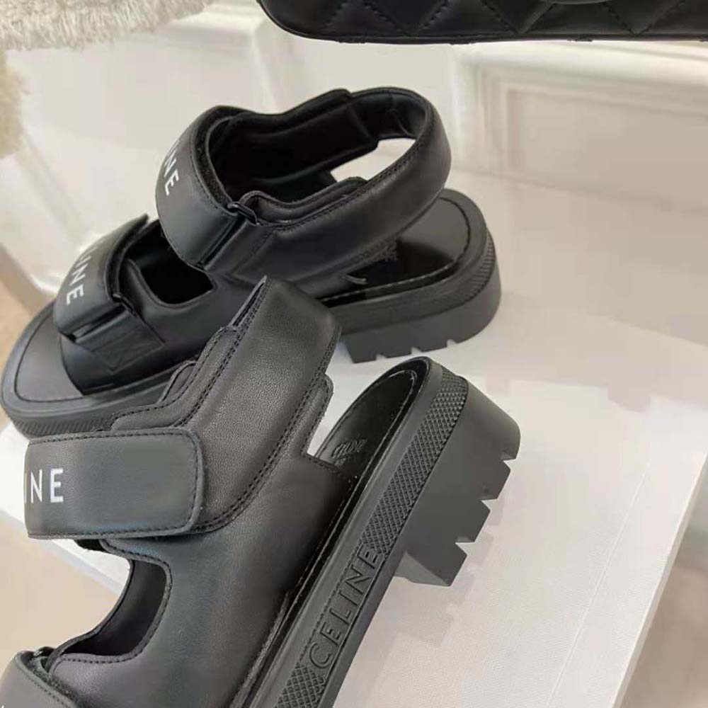 DÉP SANDAL Celine Women Leo Scratch Sandal in Calfskin-Black