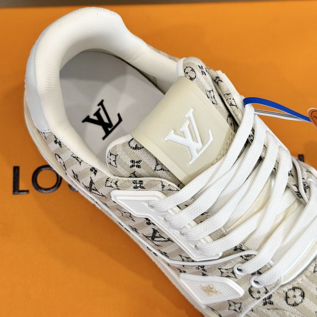 GIÀY LOUIS VUITTON TRAINER MONOGRAM DENIM SNEAKERS SHOES AAA