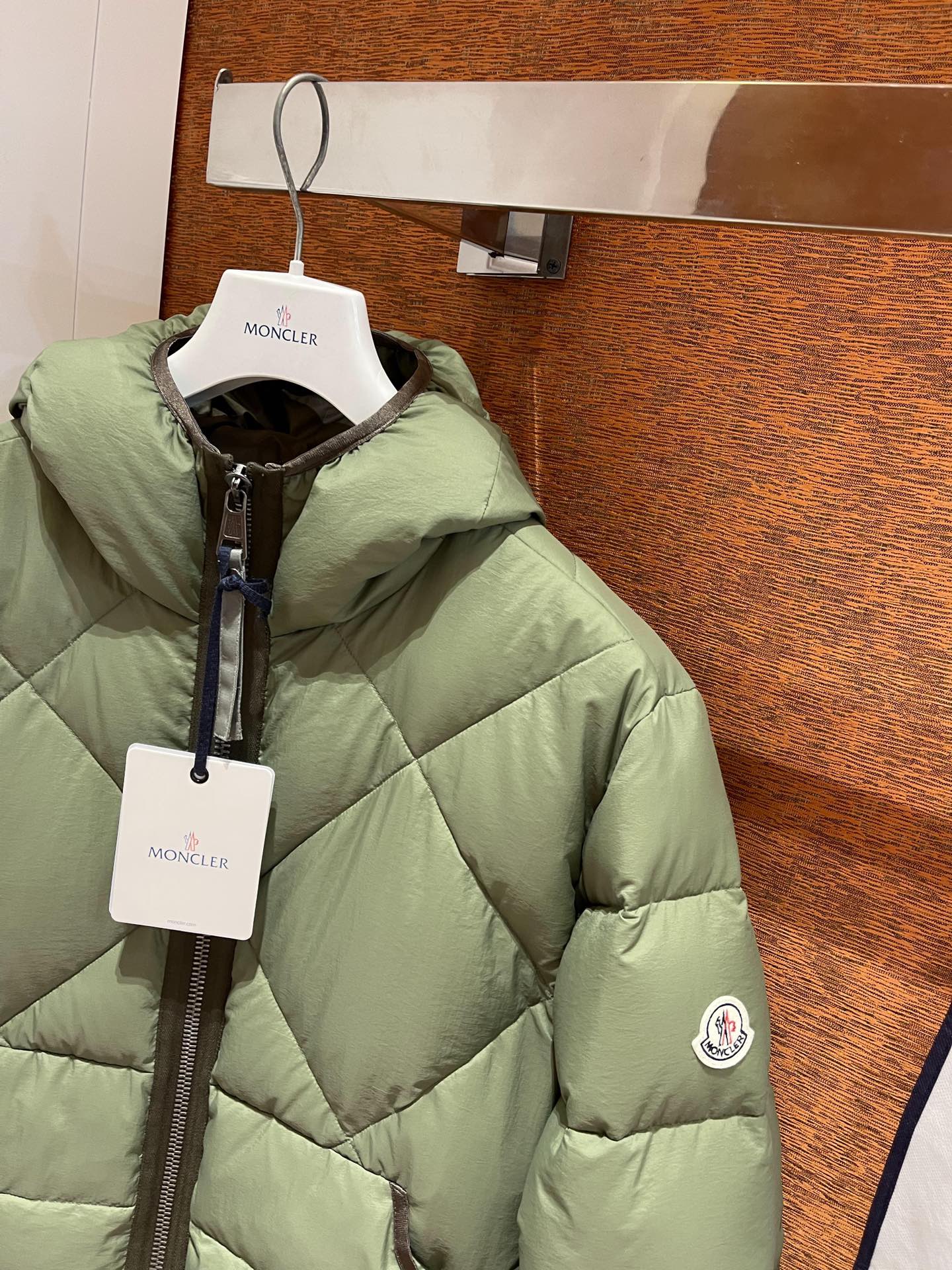 ÁO MONCLER WINTER GREEN DOWN JACKET