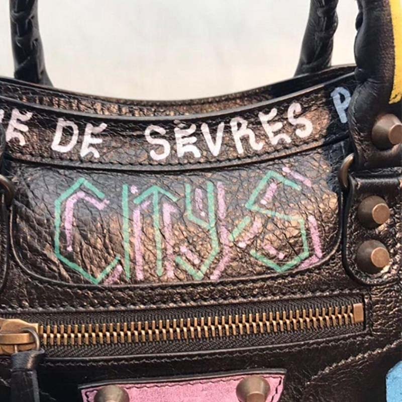 TÚI Balenciaga Women Classic City S Graffiti Small Should Bag in Lambskin