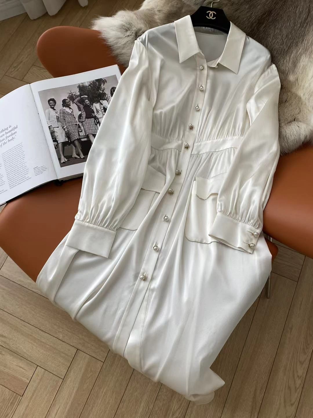 BỘ ĐỒ COCO CHANEL WHITE LONG PARTY High Classy