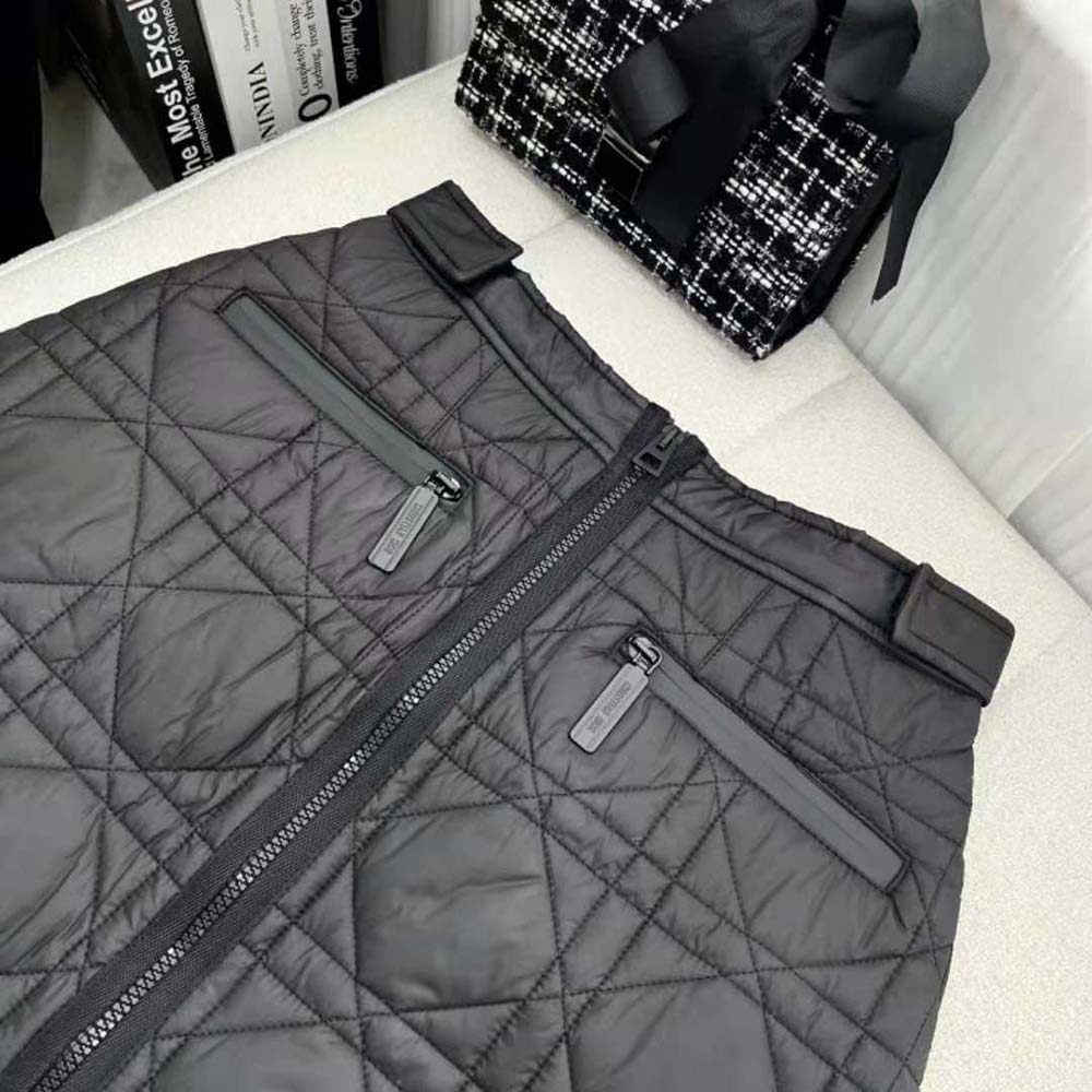 Chân váy Dior Macrocannage Flared Miniskirt Black Quilted Technical Taffeta