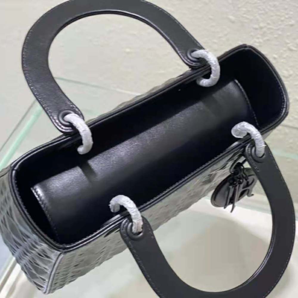 TÚI Dior Women Medium Lady Dior Bag Black Cannage Calfskin with Diamond Motif