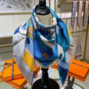 KHĂN Hermes Women Grand Theatre Nouveau Scarf 90 in Silk Twill-Navy
