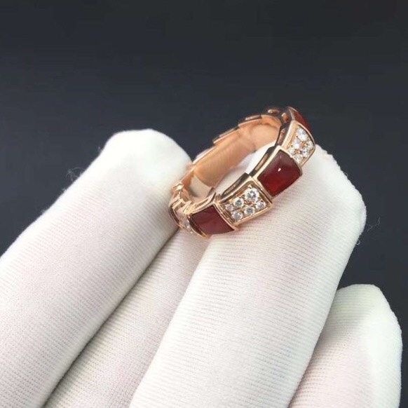NHẪN BVLGARI SERPENTI VIPER BAND RING WITH CARNELIAN DIAMOND ROSE GOLD 18K