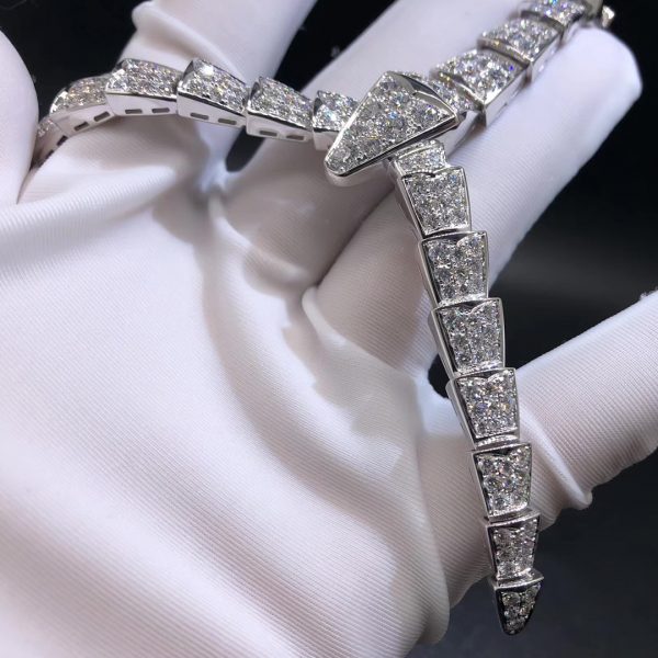 Vòng cổ BVLGARI Serpenti Viper Pavé Diamonds kim cương vàng trắng 18K