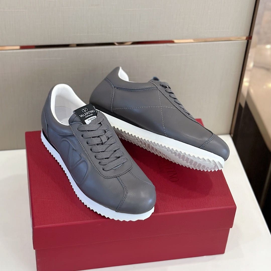 GIÀY VALENTINO GARAVANI SNEAKERS SHOES AAA