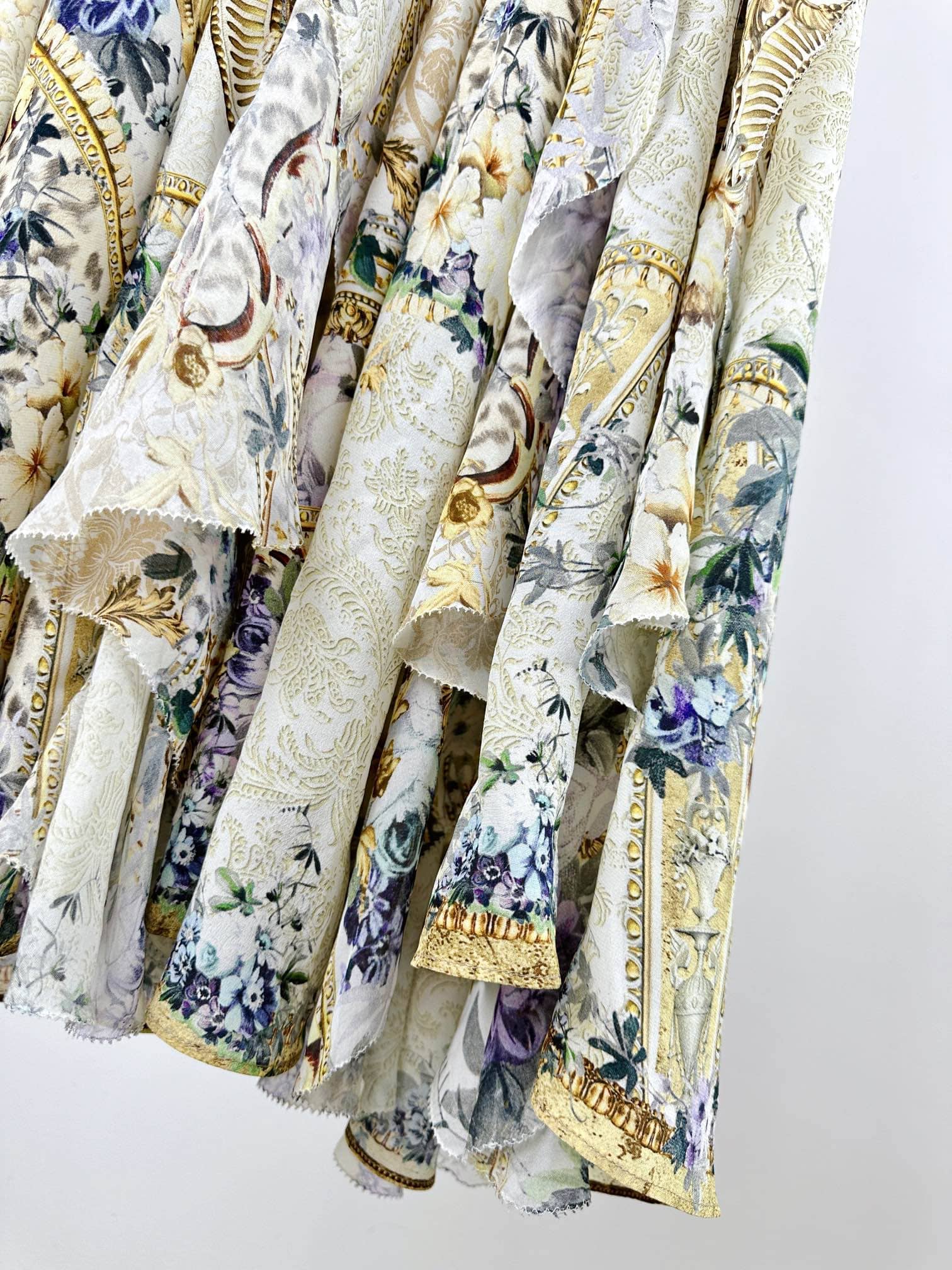 VÁY CAMILLA Silk Flower Cardigan Embellished V-Neck Maxi Dress High Classy Dài Tay