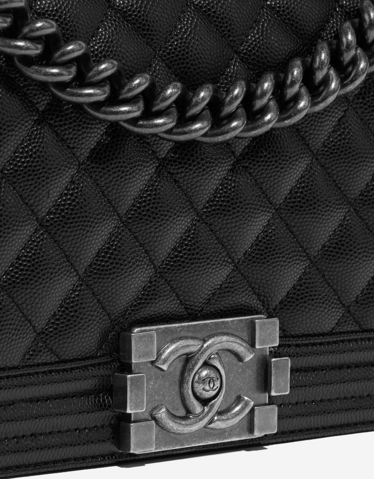 TÚI Chanel Boy Medium Caviar Black