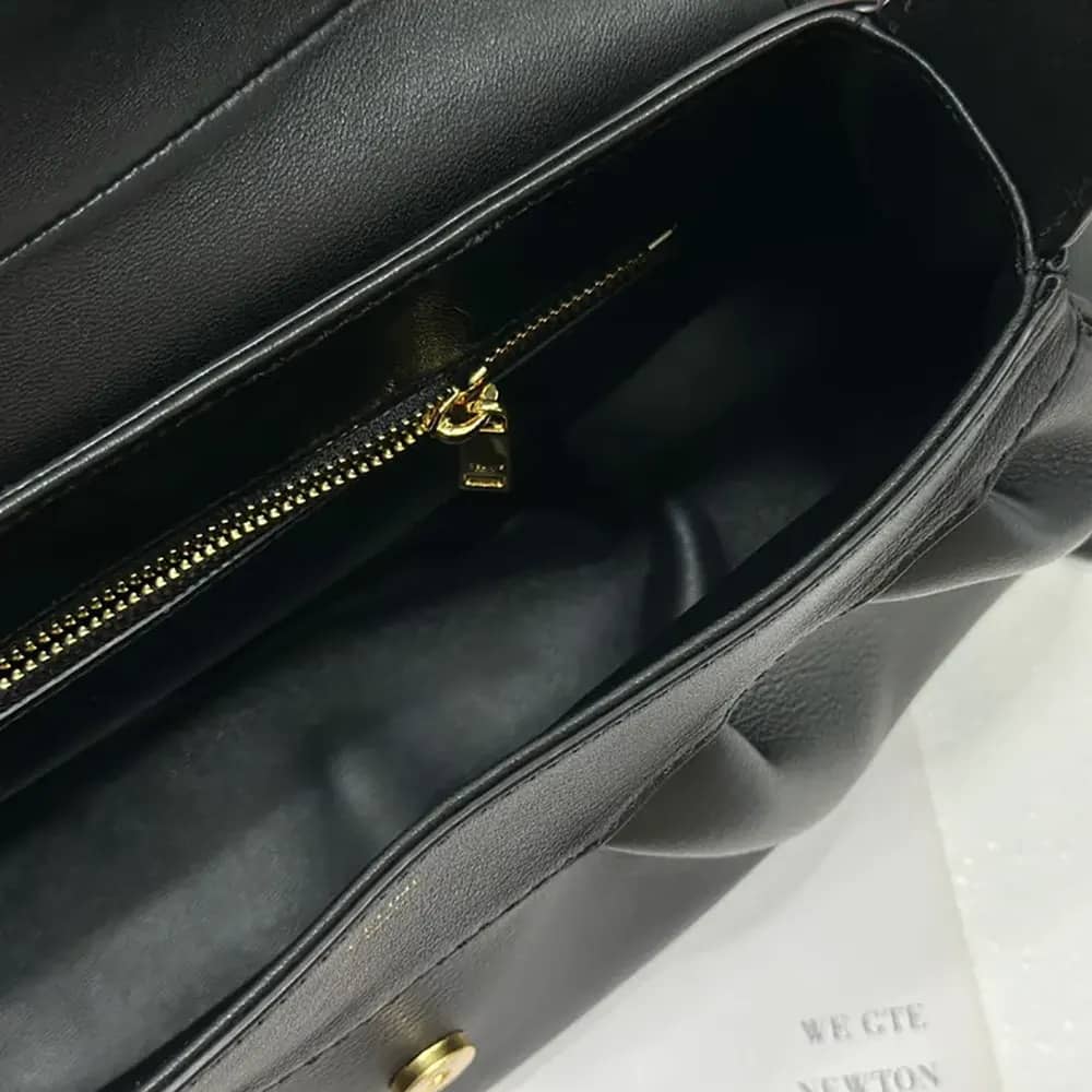 TÚI CELINE Medium Polly Bag in Supple Calfskin-Black