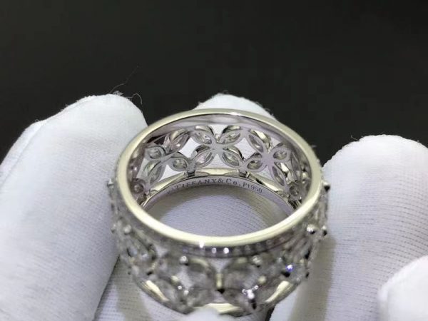 Nhẫn Tiffany & Co Victoria Paltinum Kim cương